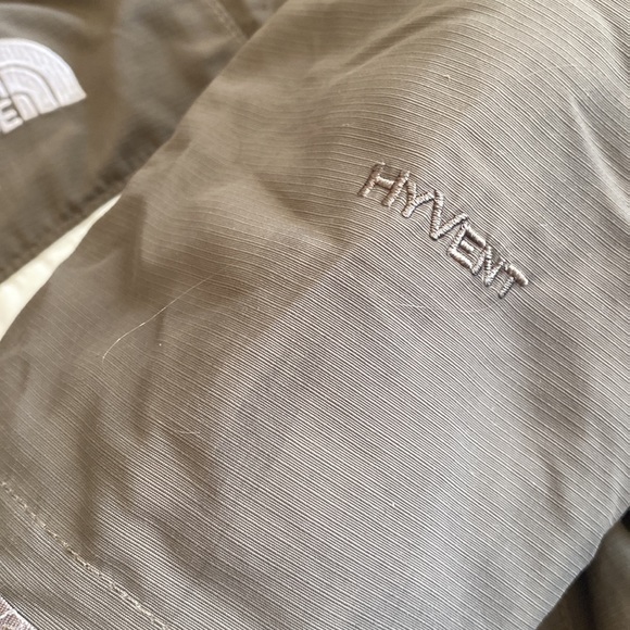 North Face Hyvent jacket - Picture 3 of 8